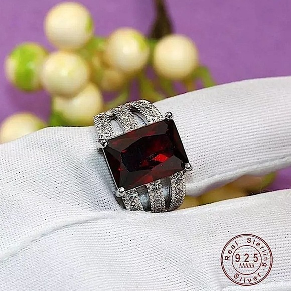 Sterling Silver Cubic Zircon Ruby Hollow Out Ring - Picture 5 of 9